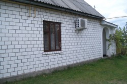 Продам 2 качественных дома на одном участке п.Зидьки Харьковская область фото 3